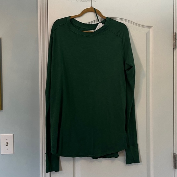 We The Free Arden Long Sleeve T-Shirt Sz Small Oversized Uncut Emerald NWT - Picture 4 of 11